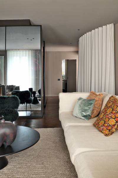 Dressing d'entrée en verre fumé