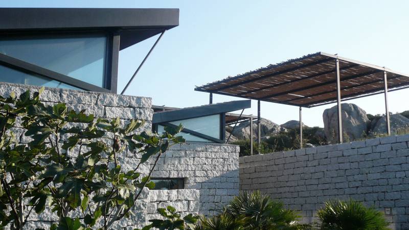 villa contemporaine avec toitures pentes par architecte de Lyon